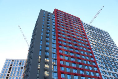 İnşaat, şehirdeki modern bina.