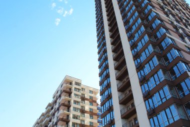 Modern apartman dış mimarisi