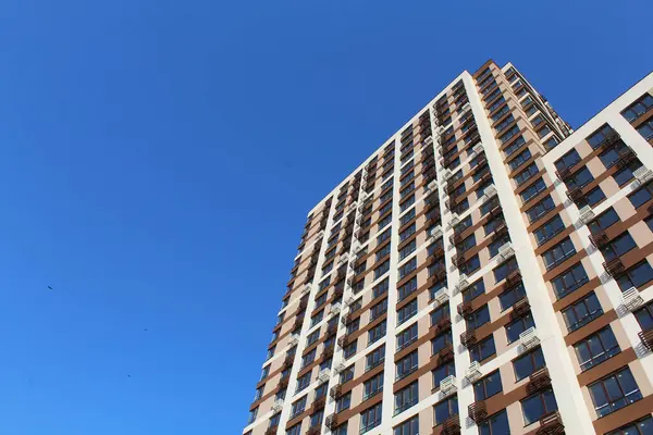 Modern ev cephesi