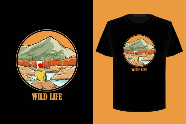 Wild Life Retro Vintage Shirt Design — Stockvektor