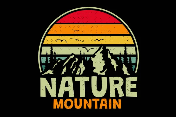 Shirt Natura Góra Sosna Drzewo Retro Vintage Styl — Wektor stockowy