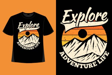 Macera araştırması tişörtü tasarımı. Dağ el çizimi. Eski moda illüstrasyon.