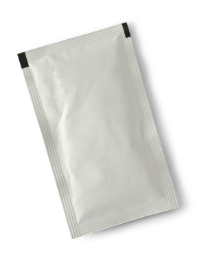 Beyaz arkaplanda izole edilmiş boş beyaz kese paketi, yiyecek veya ilaç paketleme modelleme şablonu yakın plan