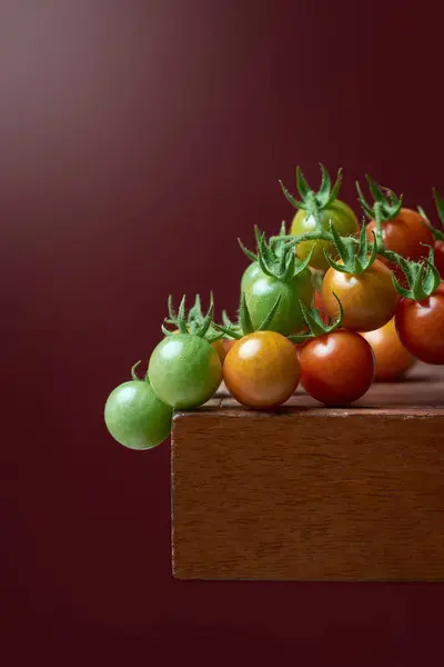 Close Van Cherry Tomaten Een Tafelblad Populaire Variëteit Van Tomaat — Stockfoto