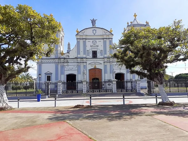 San Pedro, Rivas, Nikaragua Kilisesi 'nin güzel manzarası.
