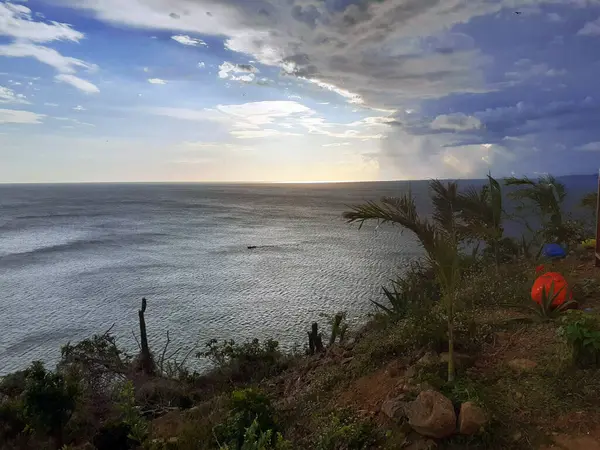 Pasifik Okyanusu 'nda gün batımı, San Juan del Sur Nikaragua.