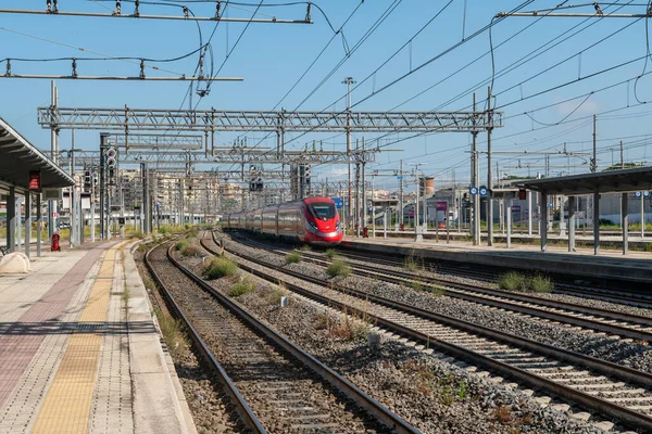 Řím Itálie Červen15 2023 Doprava Nádraží Řím Termini Vlaky Projíždějící — Stock fotografie