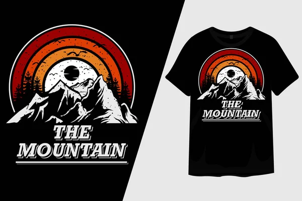 Montagna Retrò Vintage Shirt Design — Vettoriale Stock