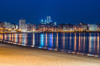 Praia de Pocitos em Montevideu, Uruguai. Pocitos Sahili, Montevideo, Uruguay, Güney Amerika.