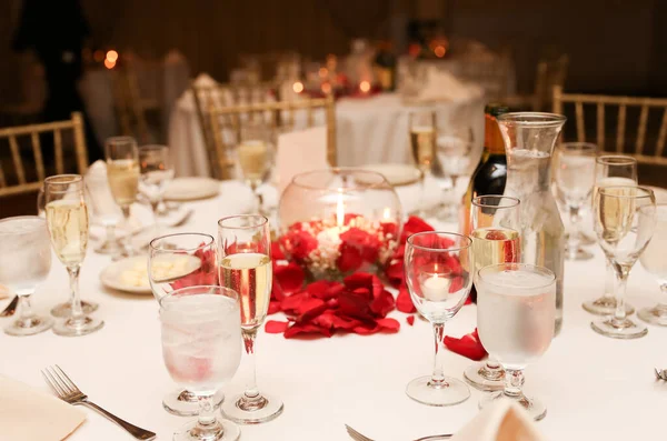 Tischdekoration Für Hochzeitsempfang — Stockfoto