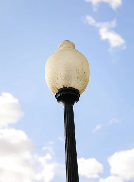 Lampa Dachu Budynku — Zdjęcie stockowe