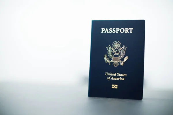 Passaporte Com Bandeira Dos Estados Unidos Dos Eua — Fotografia de Stock