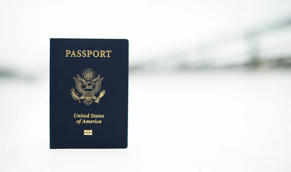 Passaporte Com Bandeira Dos Estados Unidos Dos Eua — Fotografia de Stock
