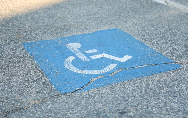 Signo Discapacidad Símbolo Azul Blanco Accesibilidad Representa Necesidad Acceso Sin —  Fotos de Stock