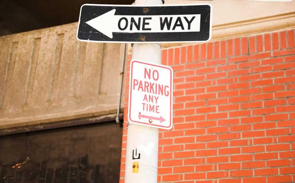 Ninguna Señal Estacionamiento Representa Típicamente Reglas Regulaciones Restricciones Símbolo Orden — Foto de Stock