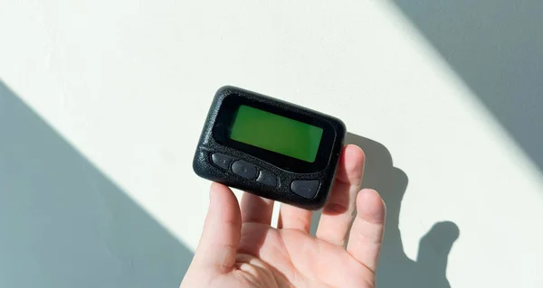 Pager Piccolo Dispositivo Wireless Che Riceve Visualizza Messaggi Numerici Testo — Foto Stock