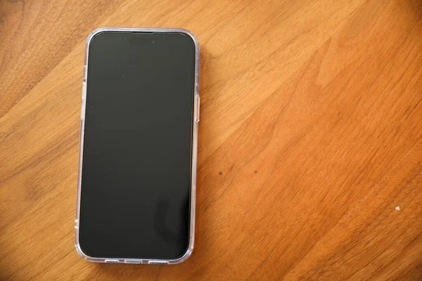 Empty Black Phone Screen Mock Symbolizes Potential Disconnection Addiction Technology — Stock Photo, Image
