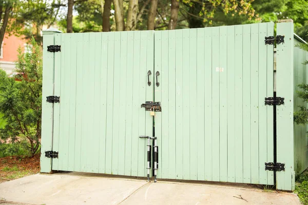 Brama Drzwi Ogrodzenie Symbolizują Granice Ochronę Kontrolę Dostępu Stanowią One — Zdjęcie stockowe