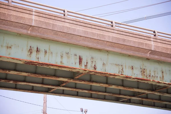 Snelwegviaduct Symboliseert Connectiviteit Transport Stedelijke Infrastructuur Efficiëntie Kruising Van Verschillende — Stockfoto