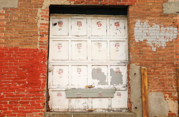 Una Porta Chiusa Del Garage Simbolo Privacy Sicurezza Barriera Tra — Foto Stock