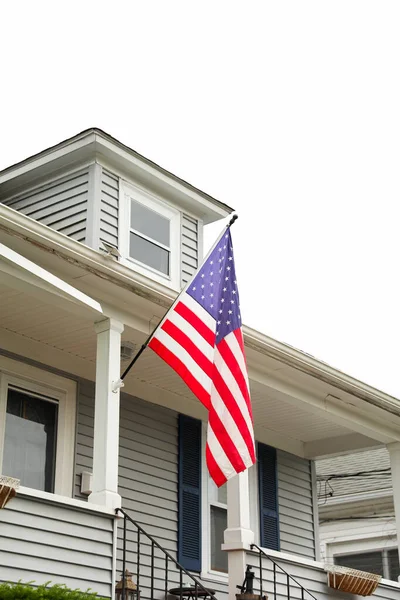 Bandera Estados Unidos Símbolo Del Patriotismo Libertad Ondea Orgullosamente Contra — Foto de Stock