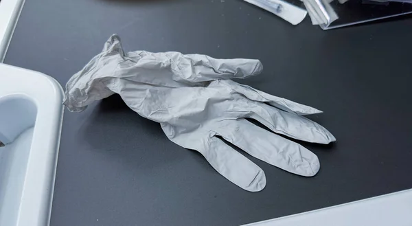 Handschuhkrankenhaus Symbolisiert Heilung Und Schutz Mit Bunten Handschuhen Übersichtlich Angeordnet — Stockfoto