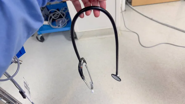 Stetoskop Ležící Lékařské Zprávě Představující Životně Důležité Spojení Mezi Zdravotnickými — Stock fotografie