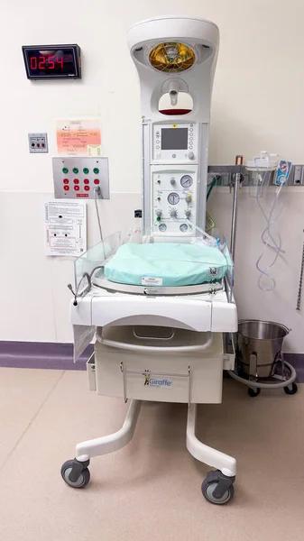 Σύγχρονο Λειτουργικό Νοσοκομειακό Εσωτερικό Εξοπλισμό Για Συσκευές Έκτακτης Ανάγκης Και — Φωτογραφία Αρχείου