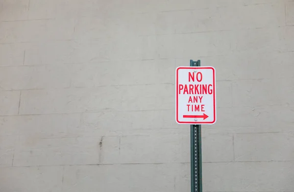 Parking Znak Ścianie — Zdjęcie stockowe