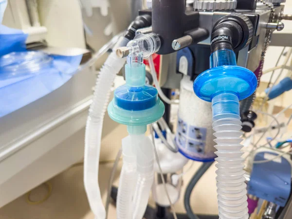医療室内の酸素のための医療機器 — ストック写真