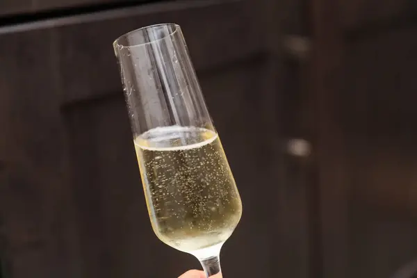 Bardakta Bir Kadeh Şampanya — Stok fotoğraf
