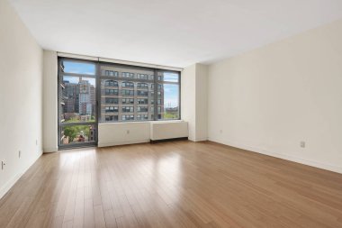 Penceresinde şehir manzarası olan boş bir oda. İç dizayn. 3d oluşturma 