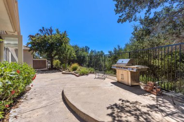 Evin güzel manzarası, bq ızgaralı, 3 boyutlu tasarım.