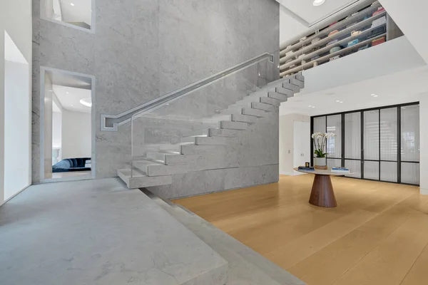 Interieur Van Een Luxe Penthouse Appartement Met Trap Rendering Design — Stockfoto