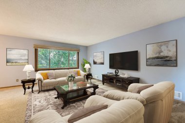 Modern oturma odasının içinde kanepe var. 3d oluşturma