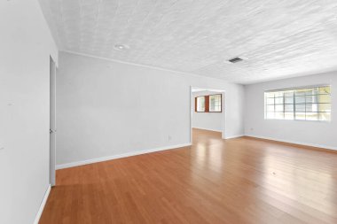 Yeni boş oda içi. 3d oluşturma