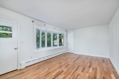 Yeni dairede boş bir oda. 3d oluşturma