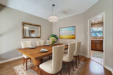 Yeni dairede güzel bir yemek salonu. 3d oluşturma