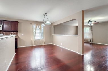 Yeni boş oda içi. 3d oluşturma