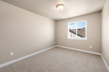 Yeni boş oda içi. 3d oluşturma