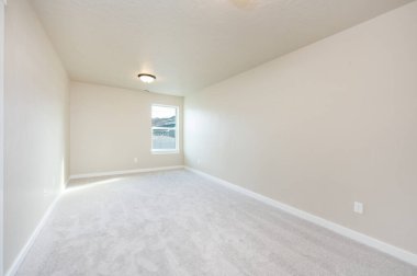 Boş oda iç dizaynı ve yerde halı var. 3d oluşturma 