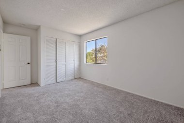 empty room with white walls and floor, 3d rendering