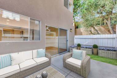 Lüks villa. Avlu. Açık havada modern bir ev. 3d oluşturma