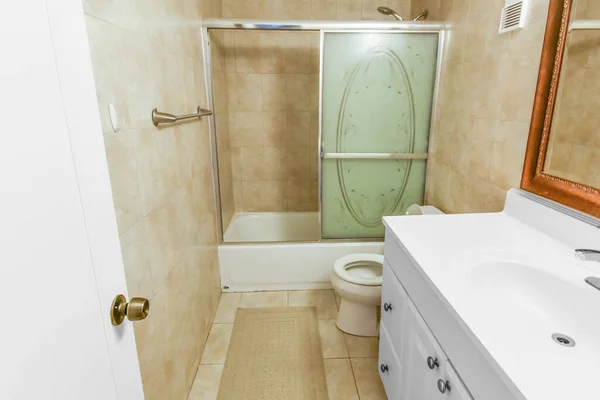 现代化浴室的内部 3D渲染 — 图库照片