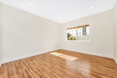 Beyaz duvarları ve ahşap zemini olan boş bir oda. 3d oluşturma 