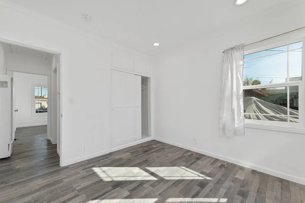 Interior Apartamento Moderno Com Paredes Brancas — Fotografia de Stock