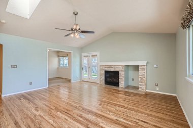 Modern yeni odanın iç tasarımı. 3d oluşturma