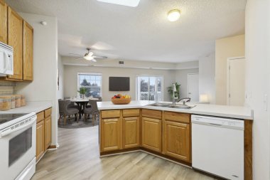 Güzel bir tasarımı olan modern bir mutfak. 3d oluşturma