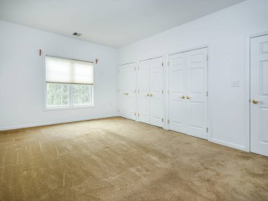 Yeni çağdaş dairenin boş alanı. Modern ev 