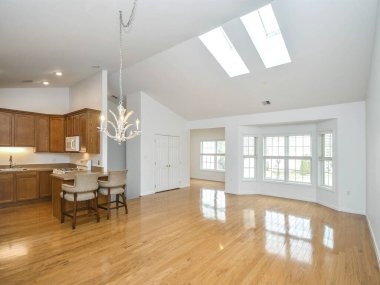 Yeni boş oda iç tasarımı. Yeni daire